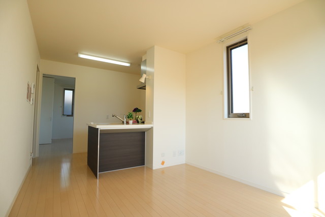 居室・リビング　備品は付きません。