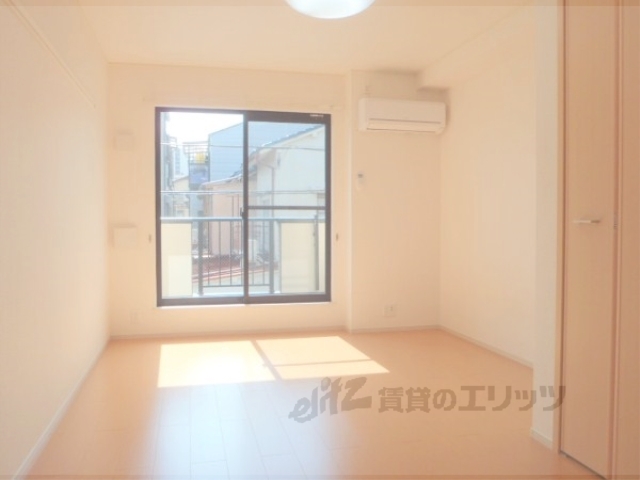 居室・リビング　洋室