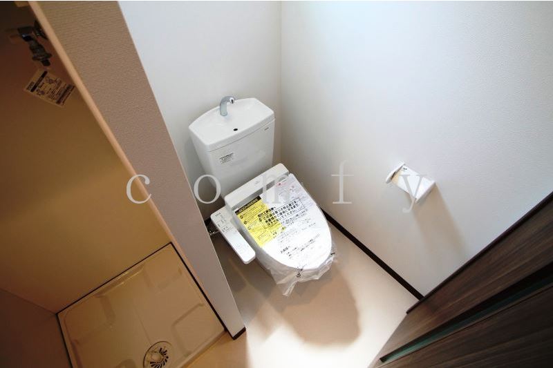 トイレ　ウォシュレット付きトイレ