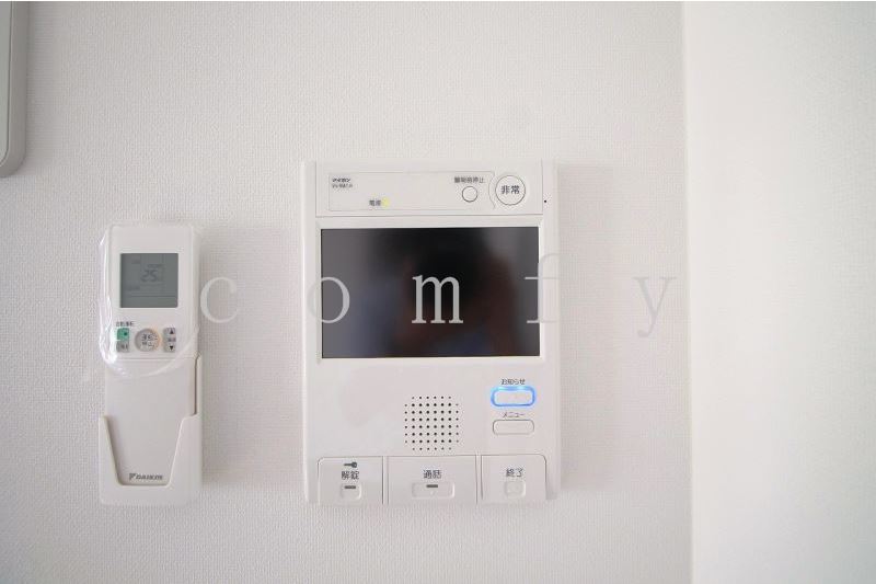 セキュリティ　モニター付きインターフォン