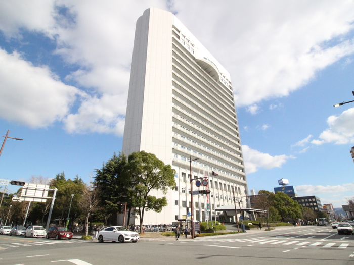 役所　久留米市役所（役所）まで220m