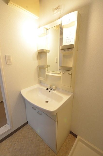 洗面設備　★お部屋探しは株式会社タウンハウジング東京まで★