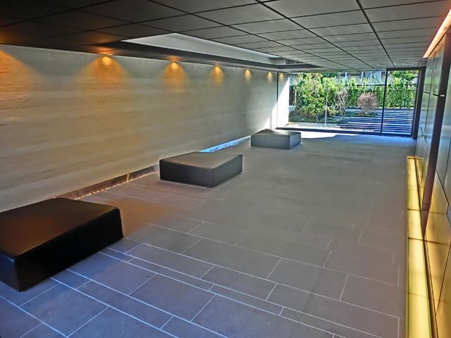 ロビー　★オートロック完備★