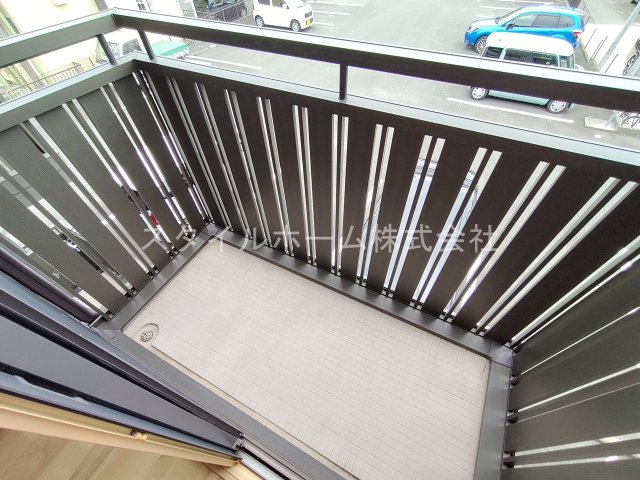 バルコニー　別部屋写真です。