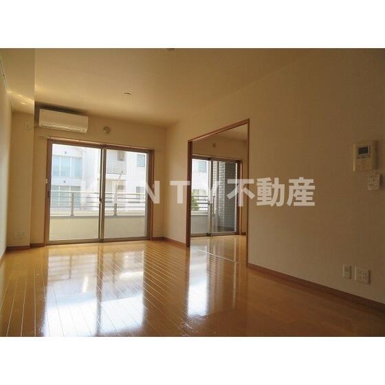 居室・リビング　ゆったりとしたリビングです