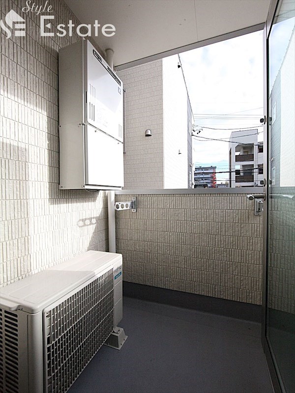 バルコニー　バルコニー