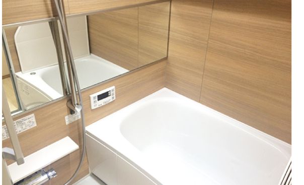 バス・シャワールーム　日々の疲れを癒すお風呂付です