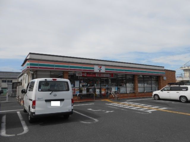 コンビニ　セブンイレブン彦根平田南店様（コンビニ）まで440m