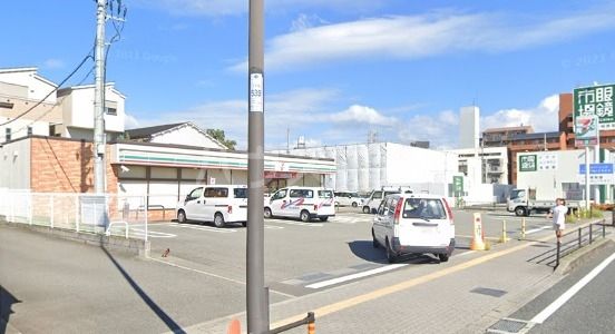 コンビニ　セブンイレブン　豊中稲津１丁目店（コンビニ）まで87m