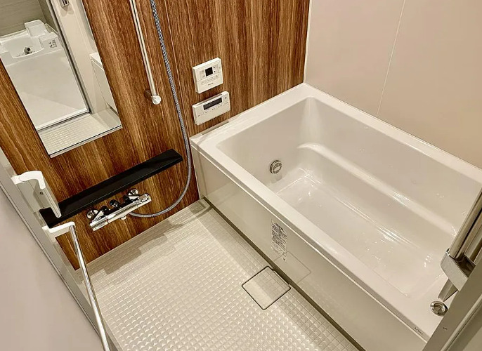 バス・シャワールーム　※別部屋の参考写真です。