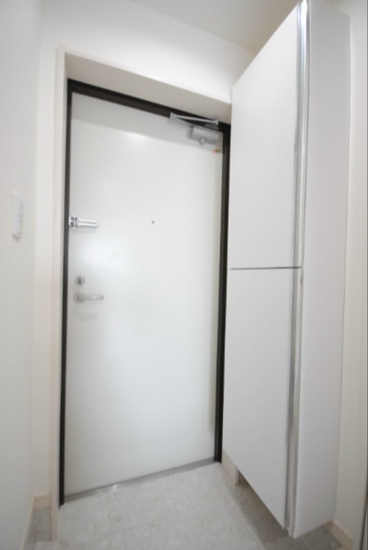 玄関　※同仕様写真含む