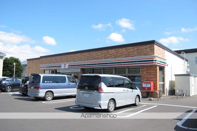 コンビニ　セブンイレブン（コンビニ）まで33m