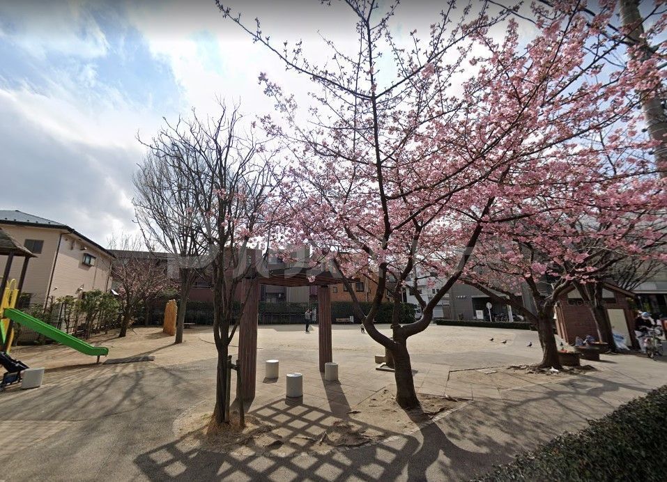 公園　かるがもひろば（公園）まで1000m