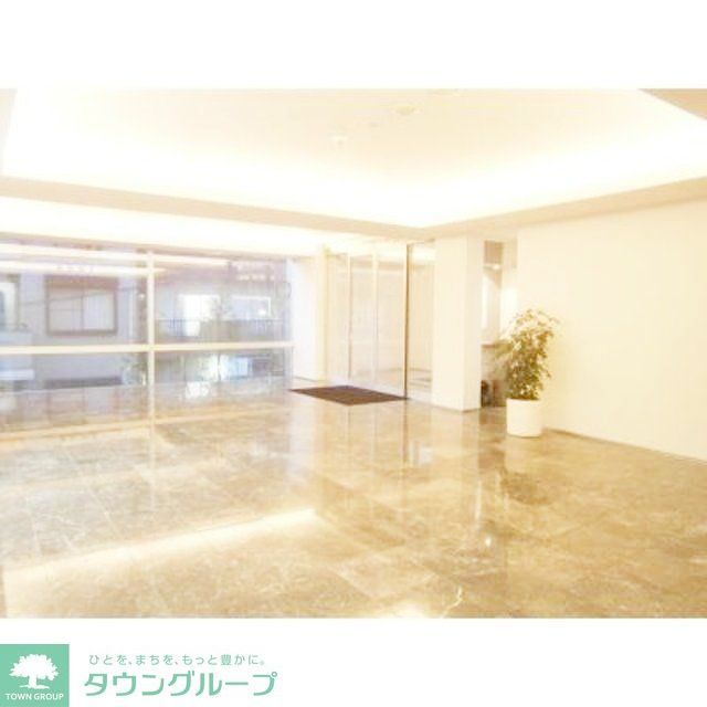 ロビー　部屋探しは株式会社　タウンハウジング　までお気軽にお問合せ…
