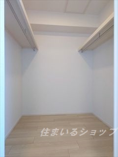 収納　広い！　ウォークインクローゼット