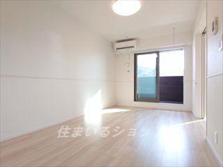 居室・リビング　人気の対面キッチン