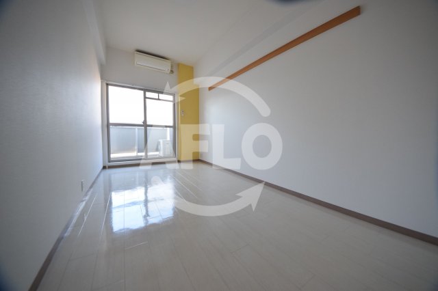 居室・リビング　ビガーポリス112日本橋三丁目　リビング