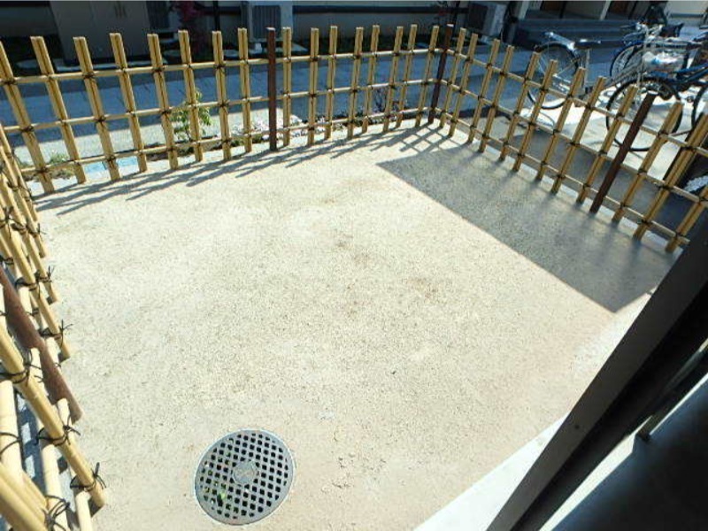 庭　図面と現状に相違がある場合には現状を優先