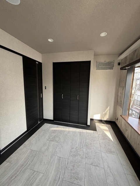 居室・リビング　※リフォーム中の写真です