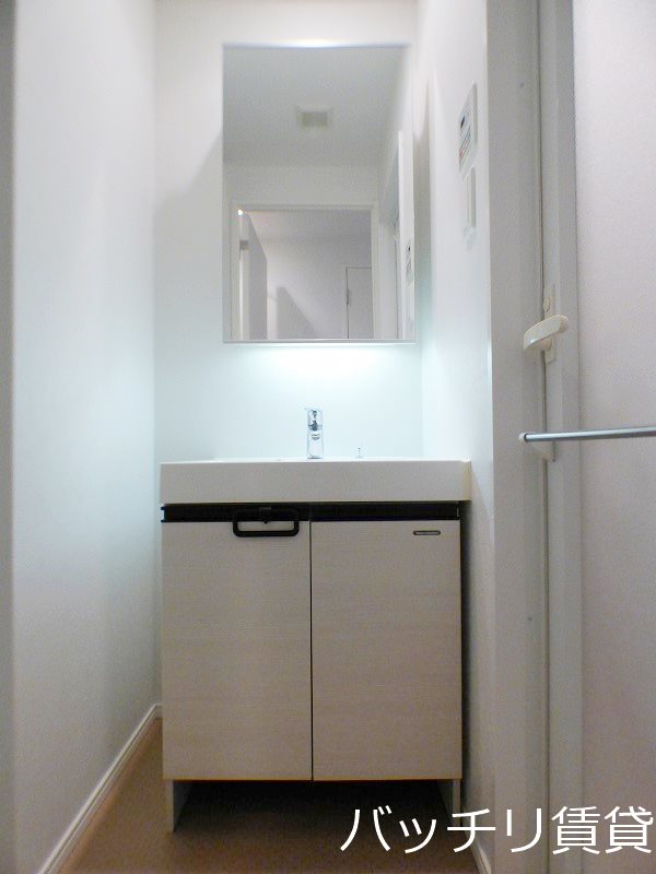 洗面設備　※同型写真の為、現状優先。