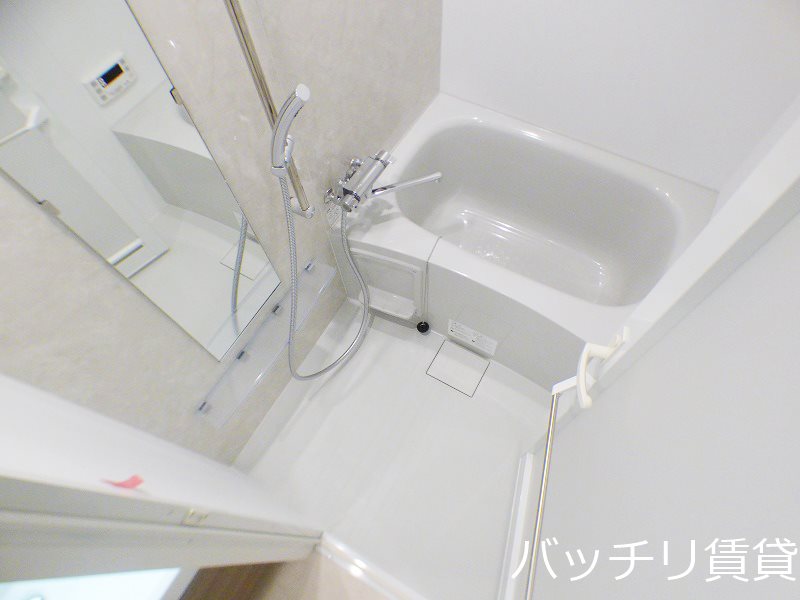 バス・シャワールーム　※同型写真の為、現状優先。