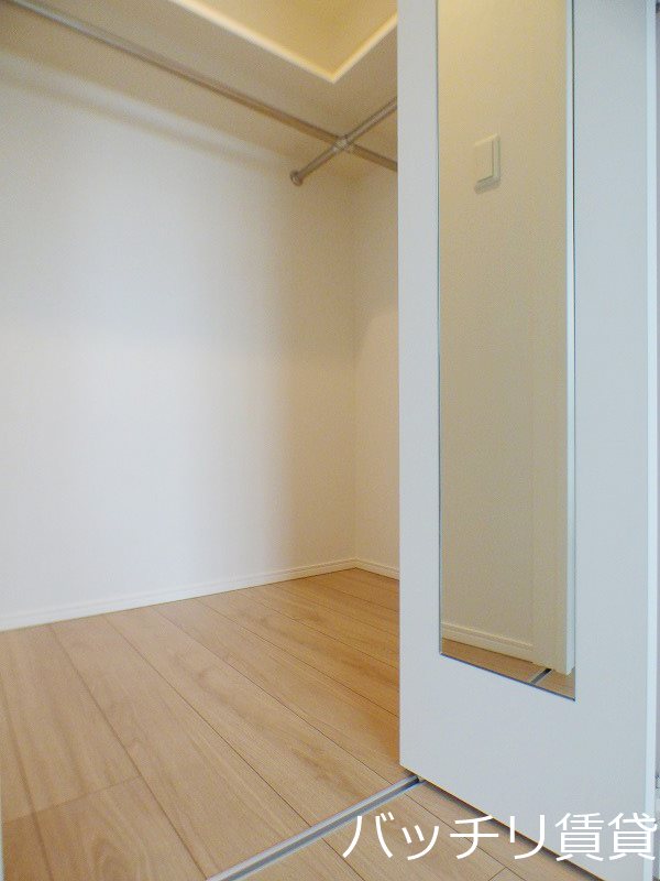 収納　※同型写真の為、現状優先。