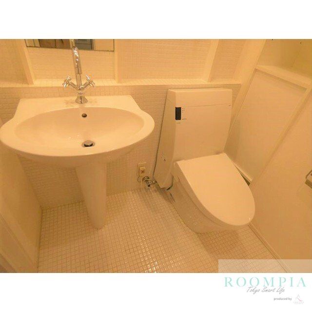 洗面設備　※参考写真