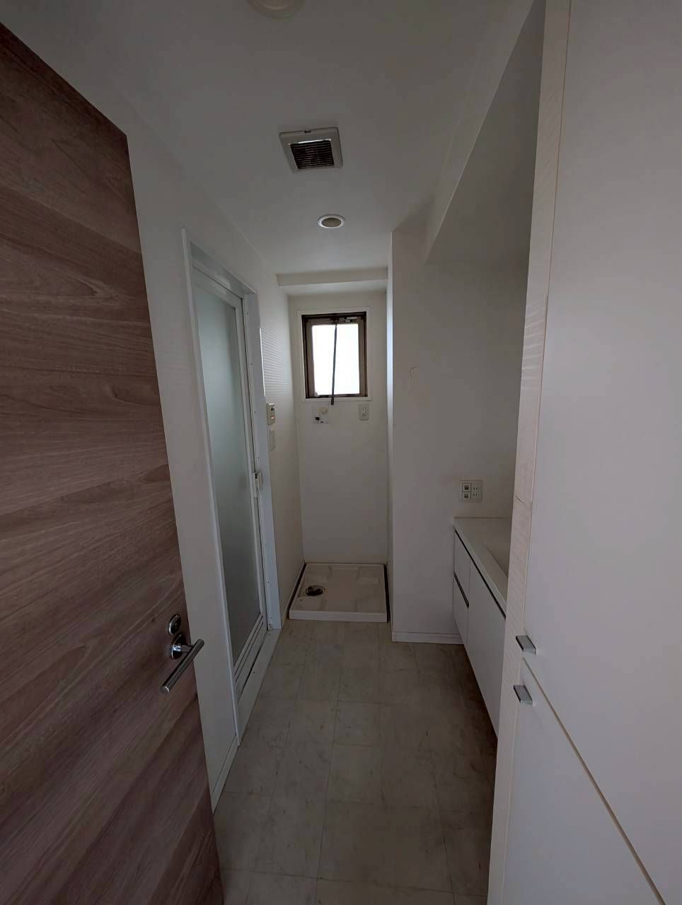 洗面設備　広い洗面スペースです★