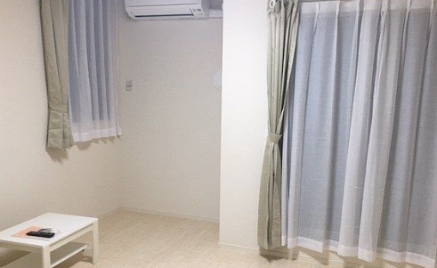 居室・リビング　※別部屋の参考写真です。