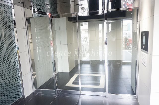 エントランス　エントランス