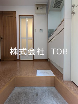 玄関　※別号室参考写真※