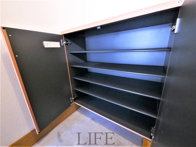 その他設備　いっぱい入るシューズＢＯＸ