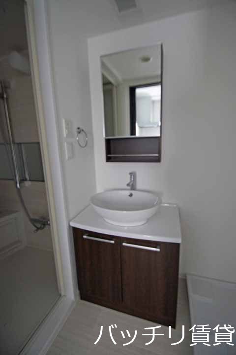 洗面設備　画像は同シリーズタイプの為、現状を優先いたします