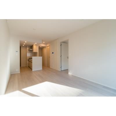 居室・リビング　☆明るい洋室☆