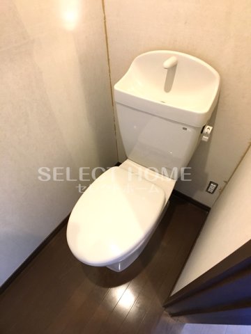 トイレ　シンプルで使いやすいトイレです