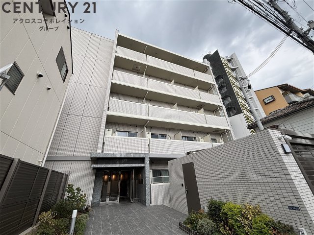 建物外観　オートロック・防犯カメラ付きで安心です！