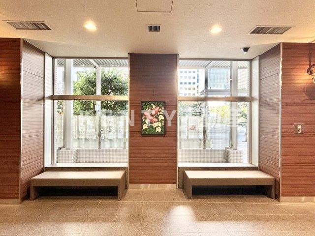 ロビー　建物の内部です