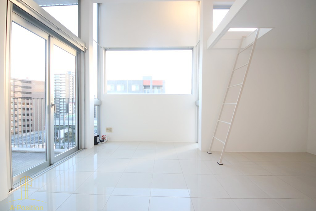 居室・リビング　是空NAMBA NISHI