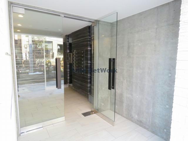 エントランス　エントランス部分