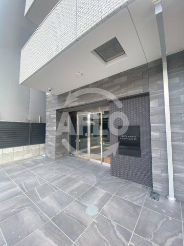 エントランス　プレサンスＮＥＯ新深江リュミエル　エントランス