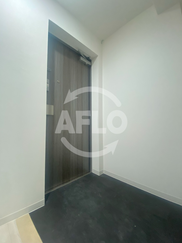 玄関　プレサンスＮＥＯ新深江リュミエル　玄関