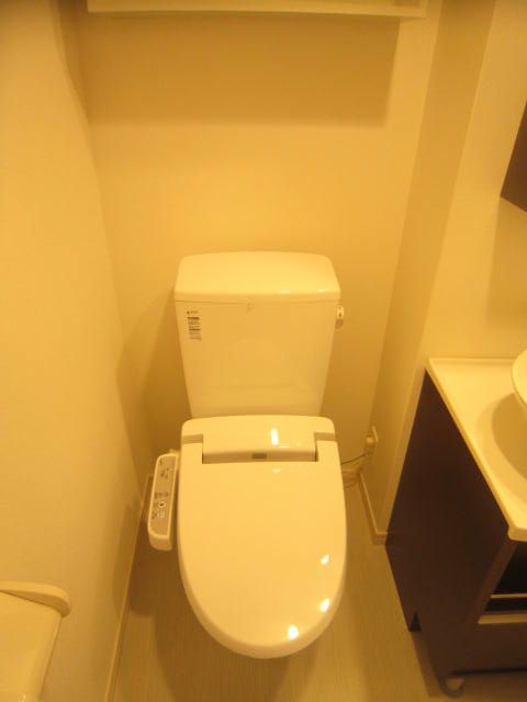 トイレ　別部屋参考