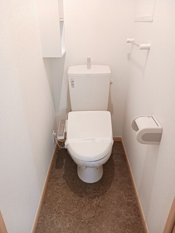 トイレ　トイレもきれいです