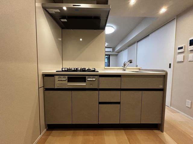 キッチン　※写真は同タイプ住戸です。