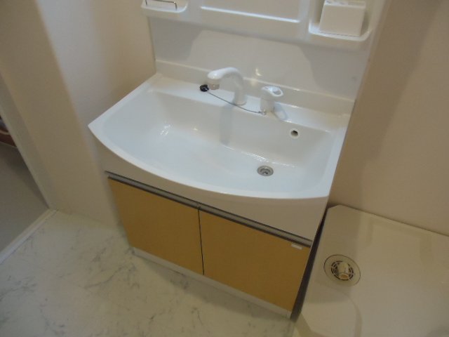 洗面設備　洗髪洗面化粧台