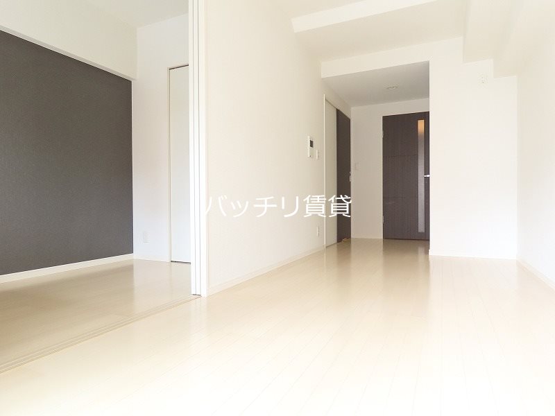 居室・リビング　※同マンション別部屋写真の為、現状優先。