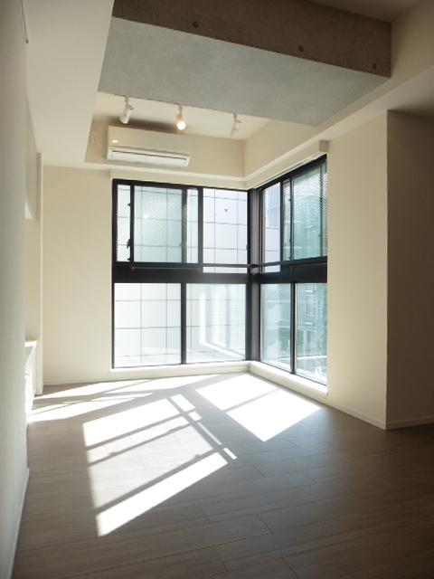 居室・リビング　内観