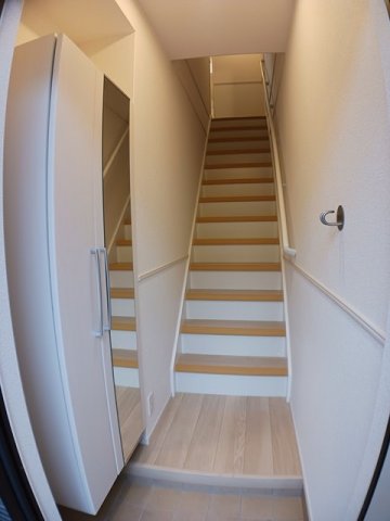 玄関　収納もある玄関です