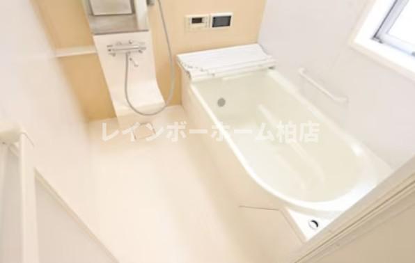 バス・シャワールーム　お風呂です