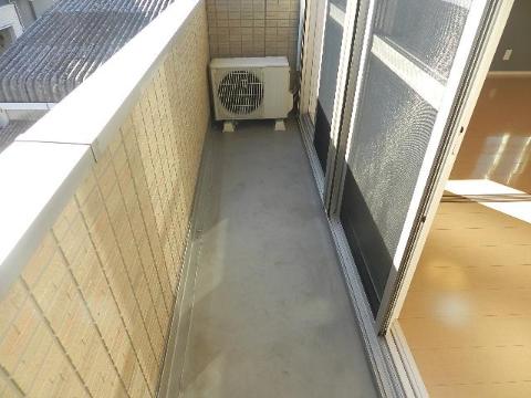 バルコニー　ベランダ